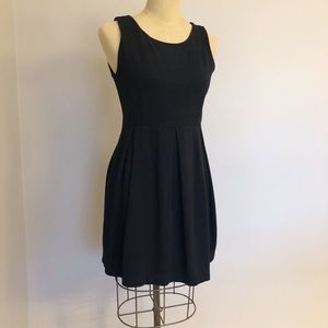🌟LAST CHANCE🌟 GAP little black dress